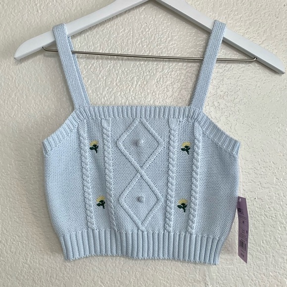 wild fable Tops Wild Fable Blue Knit Cropped Sweater Tank Poshmark